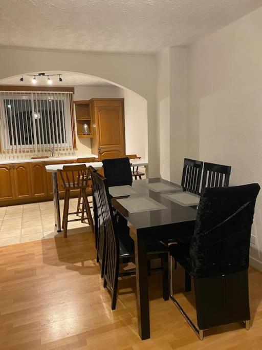 3 Bedroom Home-Inverkeithing Ngoại thất bức ảnh