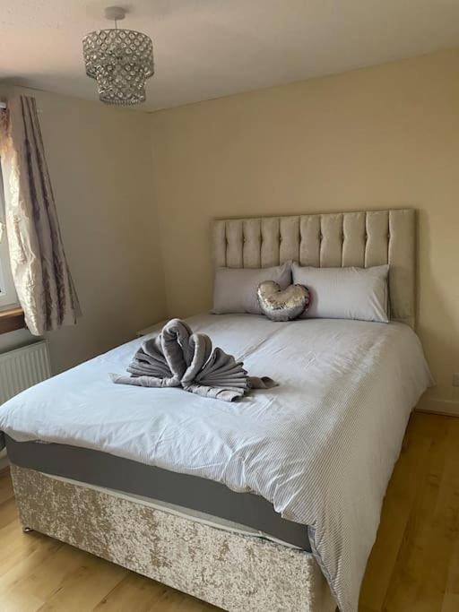 3 Bedroom Home-Inverkeithing Ngoại thất bức ảnh